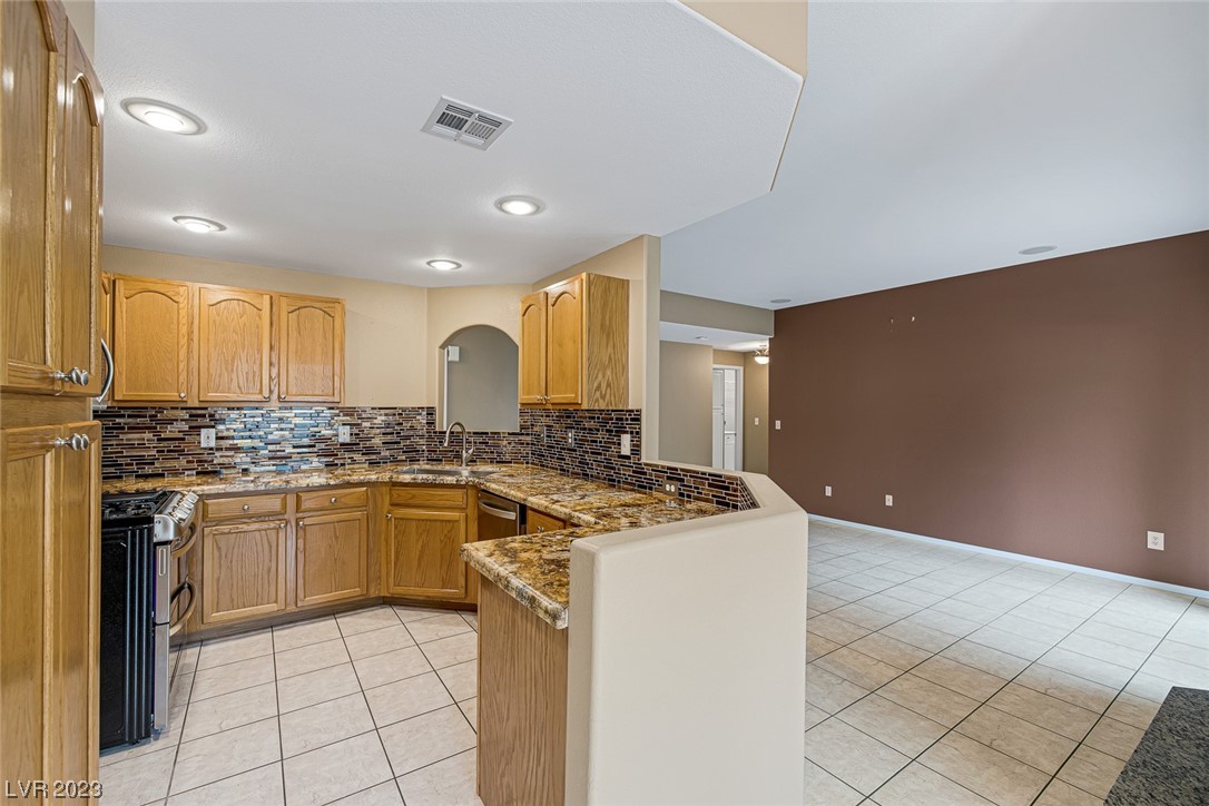 Photo 22 of 50 of 2050 W Warm Springs Road 611 condo