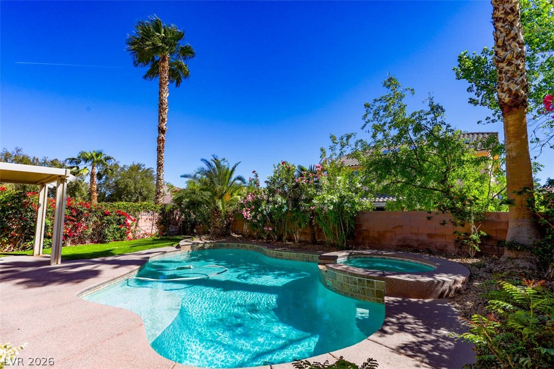 9521 Veterans Court