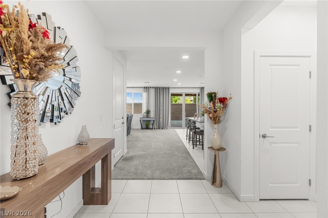 1414 Crimson Sunbird Avenue