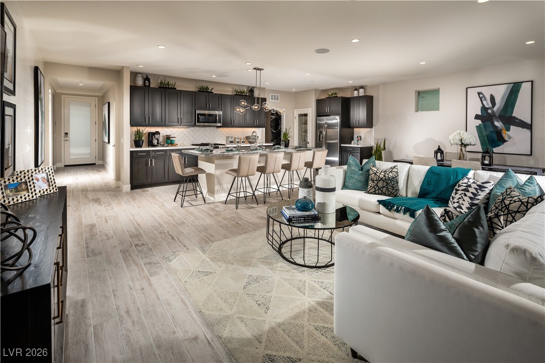 10199 Redwood Desert Drive