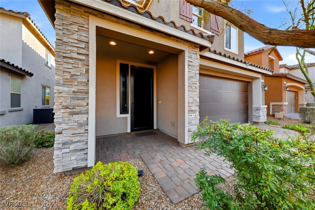 11008 Brandan Alps Street