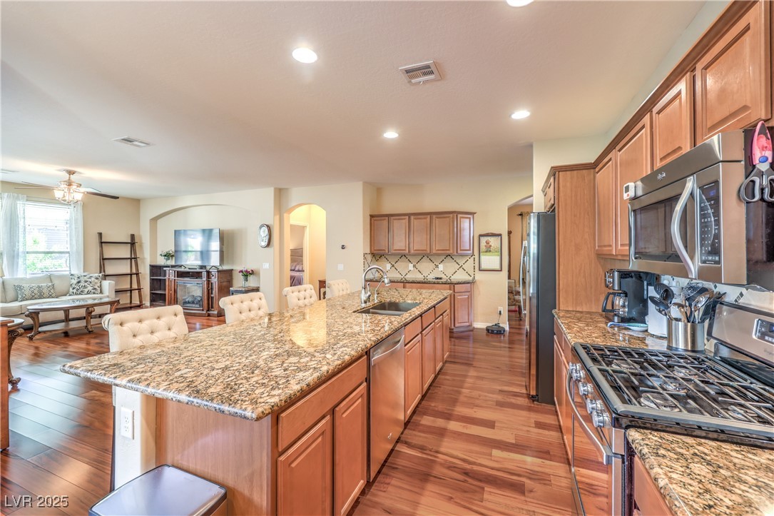 3740 Corte Bella Hills Avenue