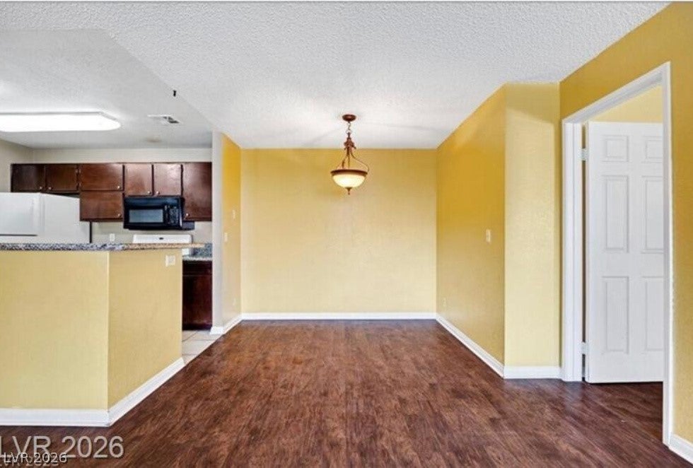 2200 S Fort Apache Road 2175