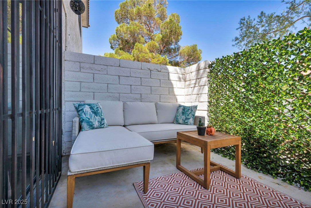 1025 Willow Tree Drive #B, Las Vegas, Nevada image 22