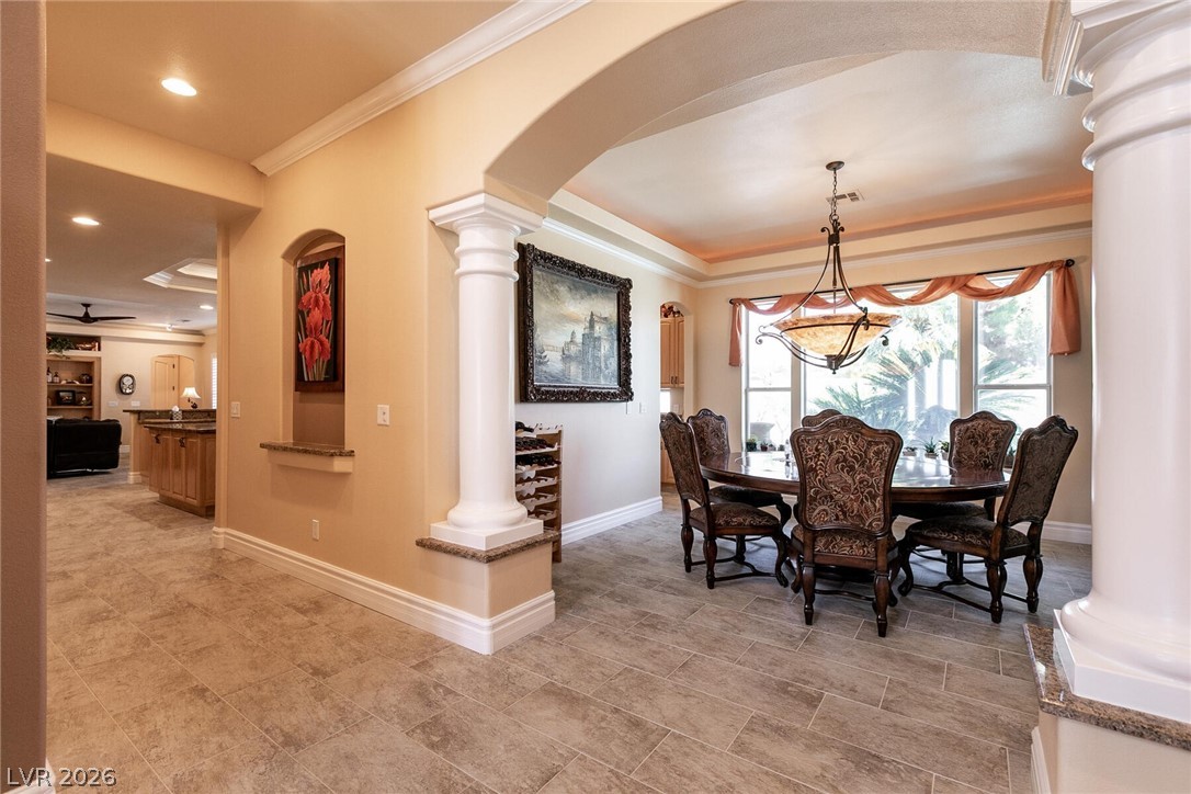 7718 Willow Cove Circle