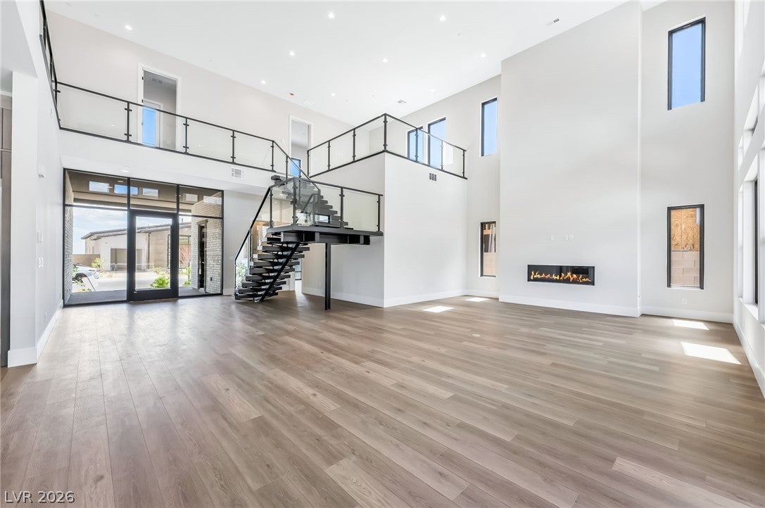 253 Talon Heights Street