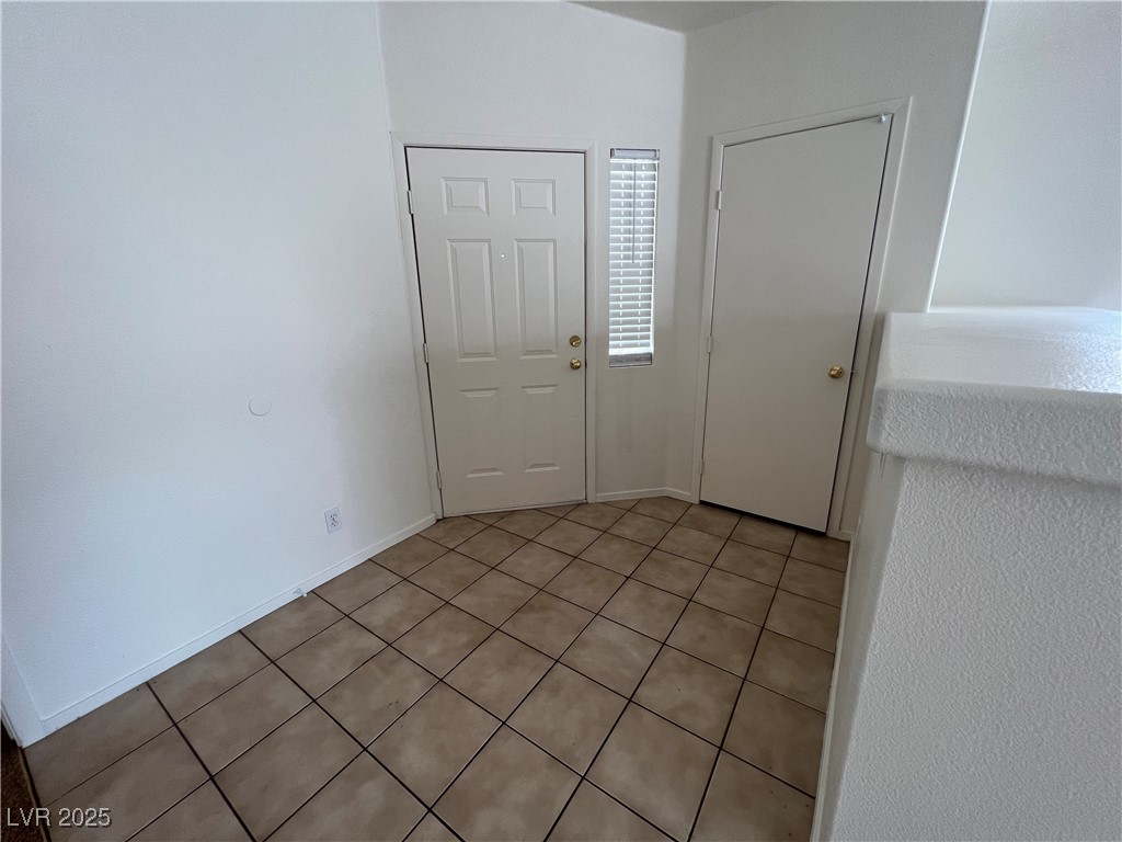 1901 Desert Sage Avenue