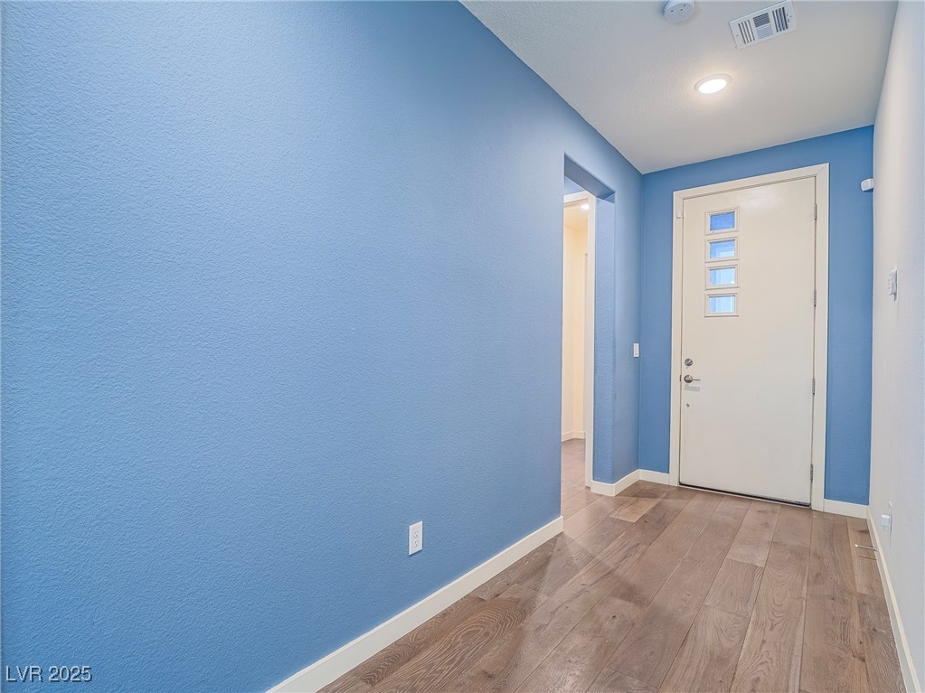 Henderson, Nevada 89052, United States, 3 Bedrooms Bedrooms, ,3 BathroomsBathrooms,Residential,Active,92084