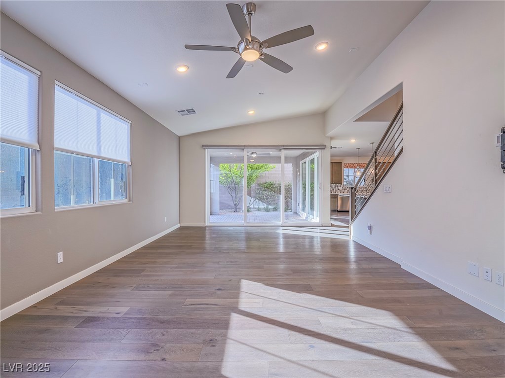 Henderson, Nevada 89052, United States, 3 Bedrooms Bedrooms, ,3 BathroomsBathrooms,Residential,Active,92084