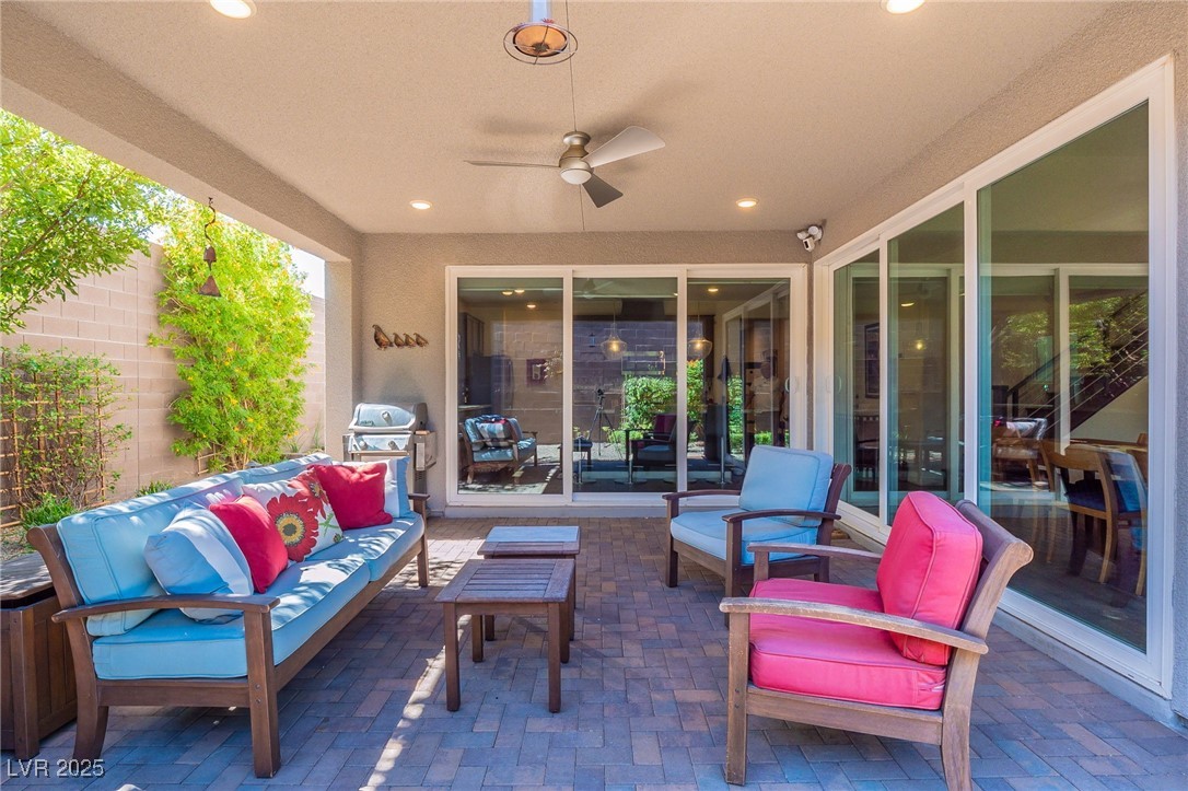 Henderson, Nevada 89052, United States, 3 Bedrooms Bedrooms, ,3 BathroomsBathrooms,Residential,Active,92084