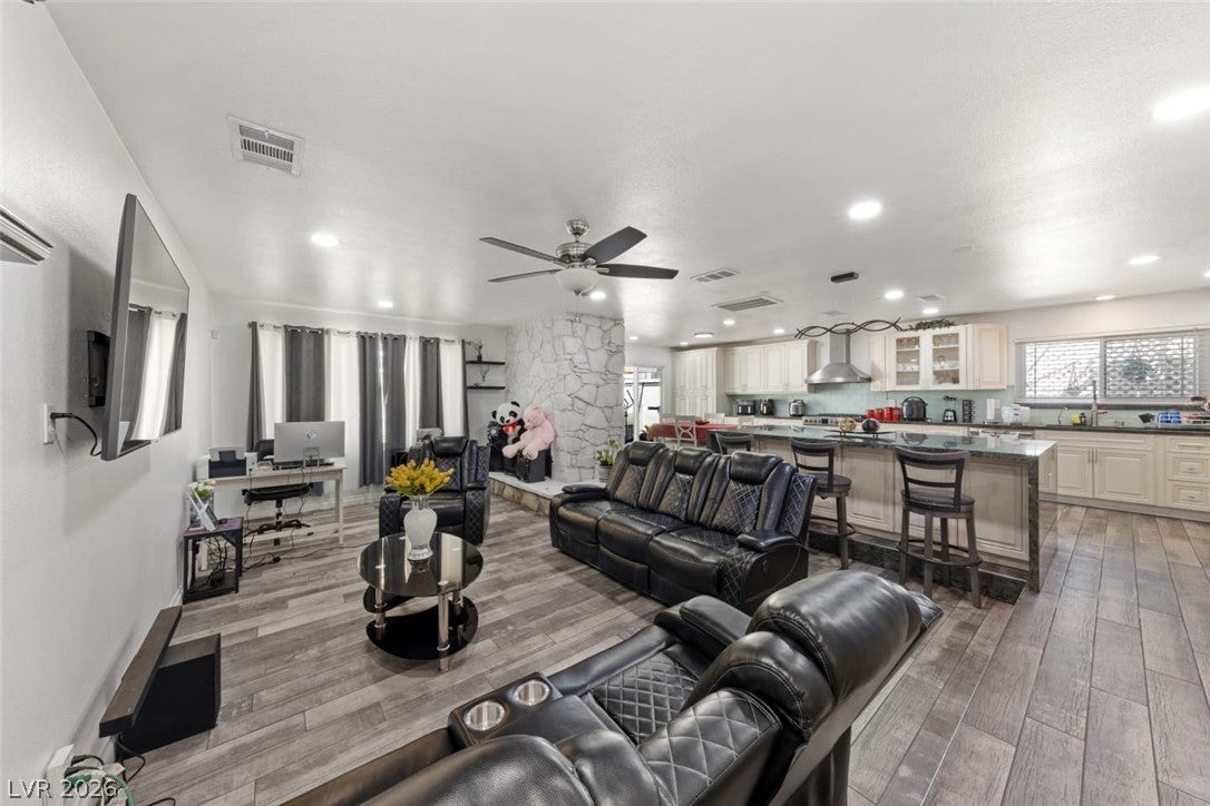 3969 Sorrento Way