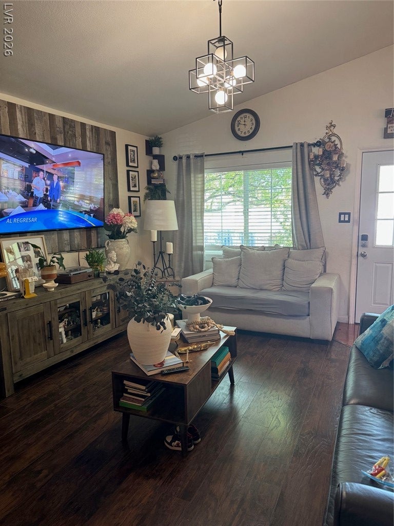 2012 Bonita Avenue