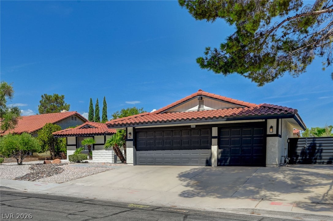8904 Pesaro Drive