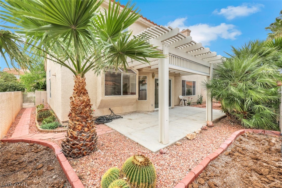 9424 Rolling Ridge Lane
