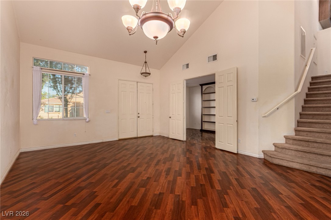 8225 Romantic Sunset Street