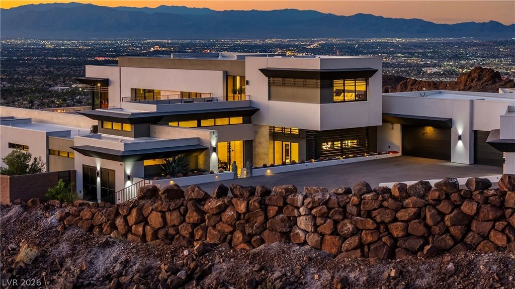 Photo of 1550 Dragon Crest Avenue, Henderson, NV 89012 (MLS # 2771638)