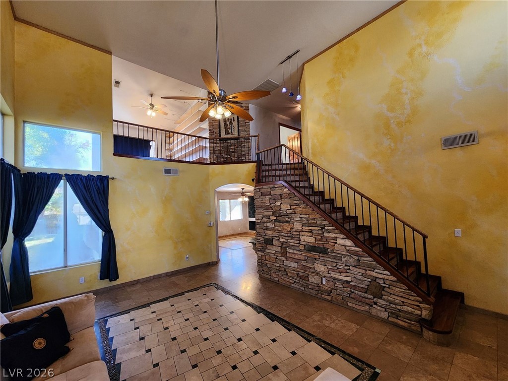 328 Palisades Drive