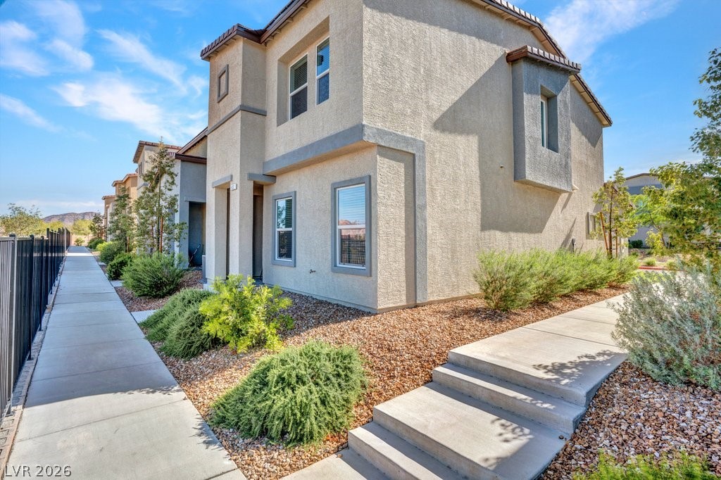 432 Horizon Cove Place