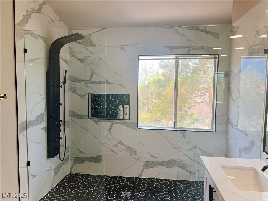 8753 Fountain Island Drive, Las Vegas, Nevada image 23
