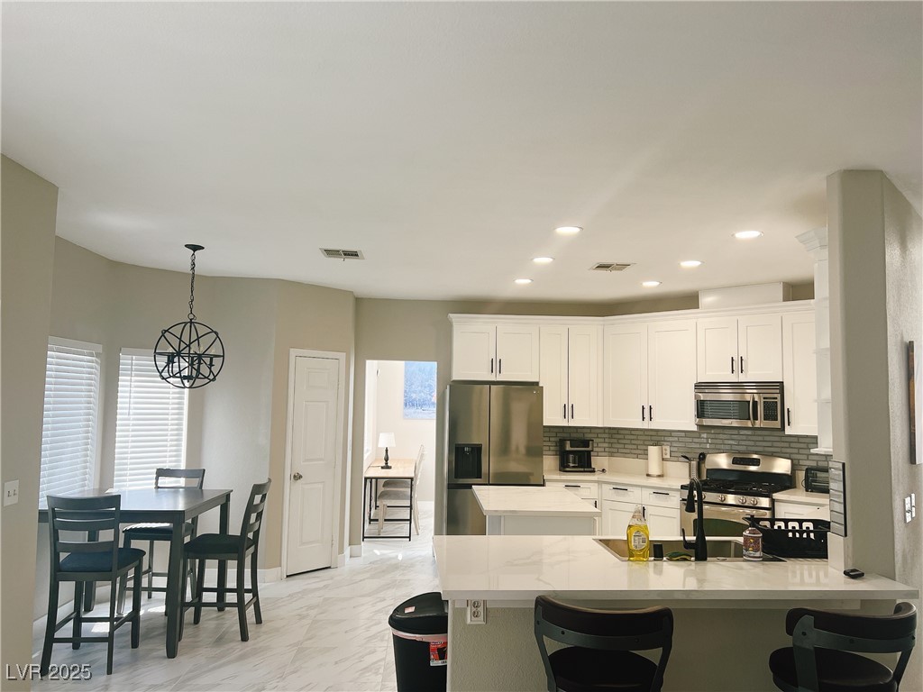 8753 Fountain Island Drive, Las Vegas, Nevada image 9