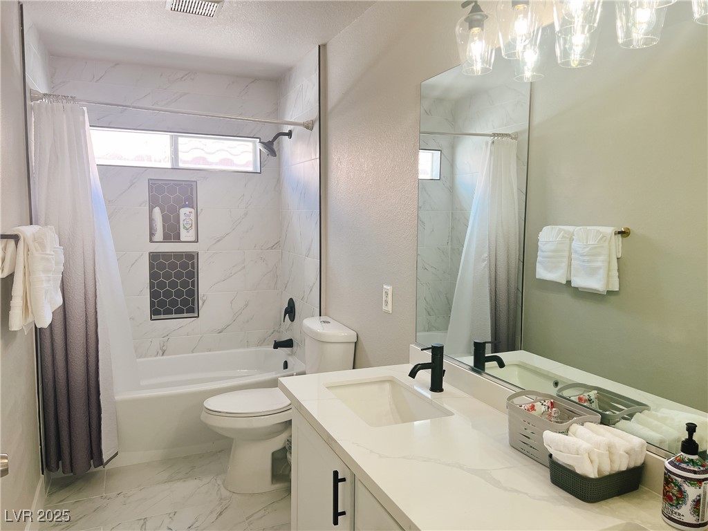 8753 Fountain Island Drive, Las Vegas, Nevada image 27