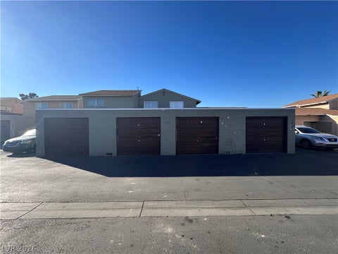 Multifamily For Sale - 5227 Greene Lane<br/> Clark County, Las Vegas, NV 89119