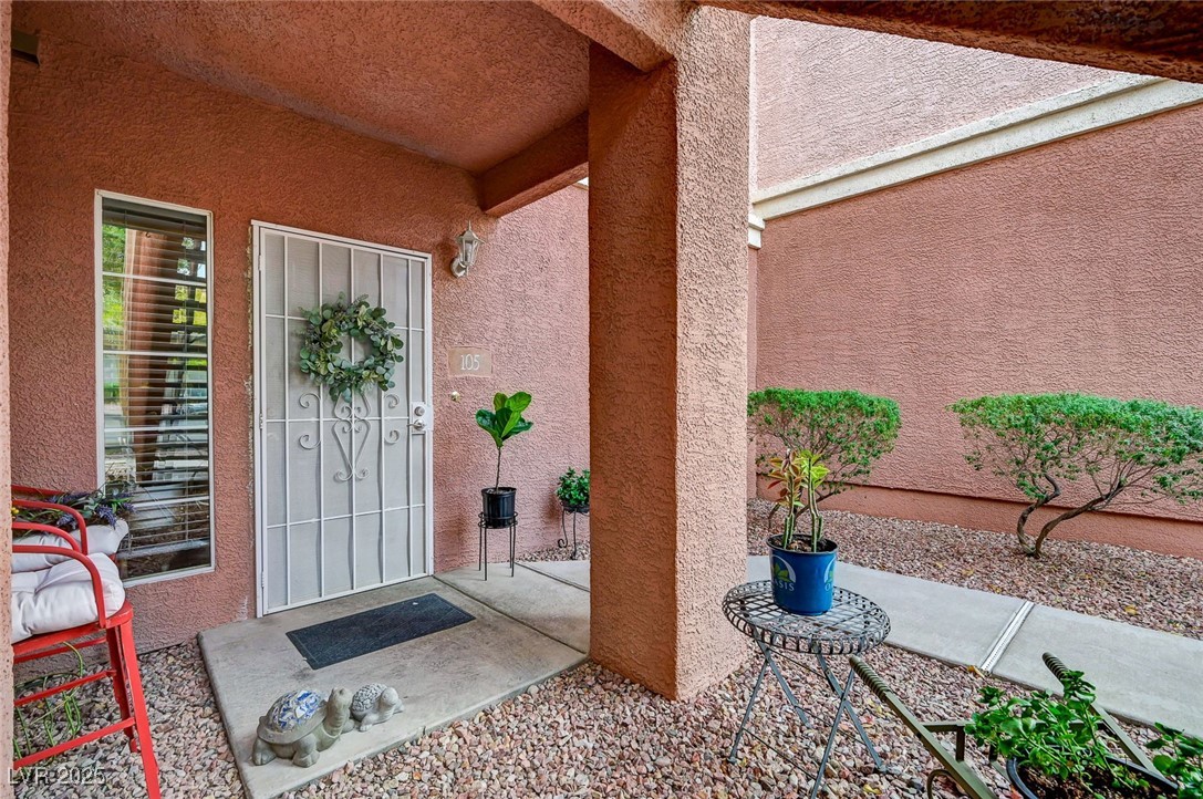 300 Amber Pine Street 105