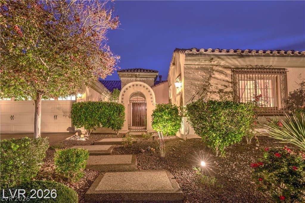 2385 Luberon Drive