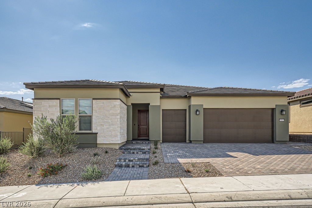 10049 Auburn Rose Avenue