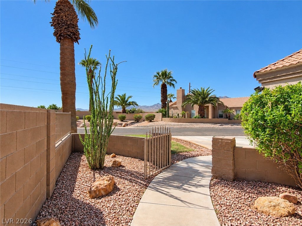 1117 Golf Club Drive