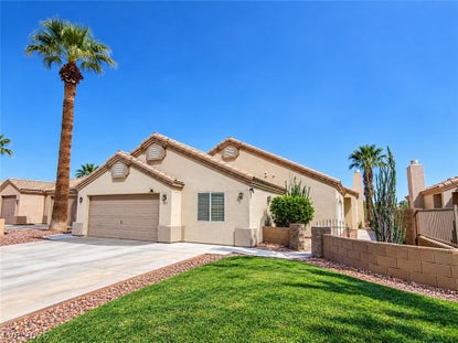 1117 Golf Club Dr – Investment Home