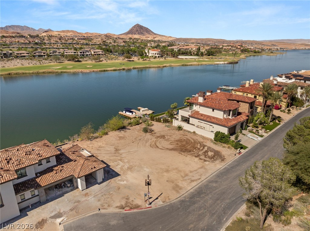 40 Grand Corniche Drive