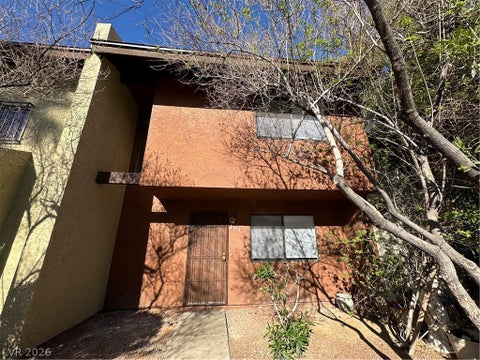 Townhouse For Rent - 181 Bel Port Drive #184<br/> Clark County, Las Vegas, NV 89110