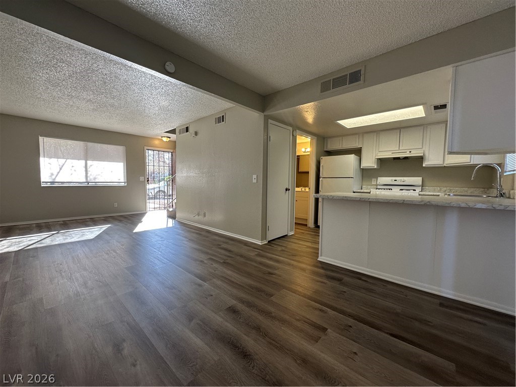 181 Bel Port Drive 184