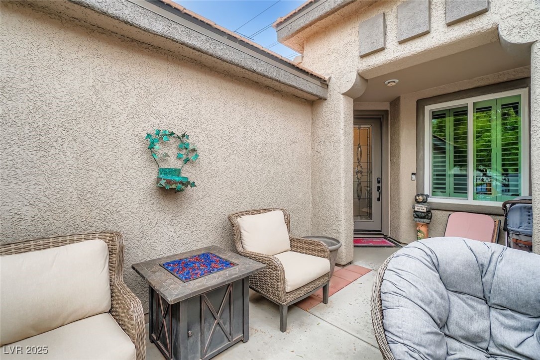 Properties 2 4826 Regalo Bello Street