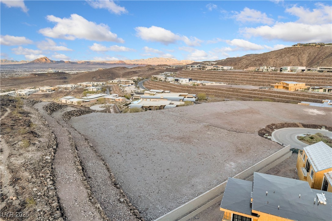 25 Sanctuary Peak Court, Henderson, Nevada image 6