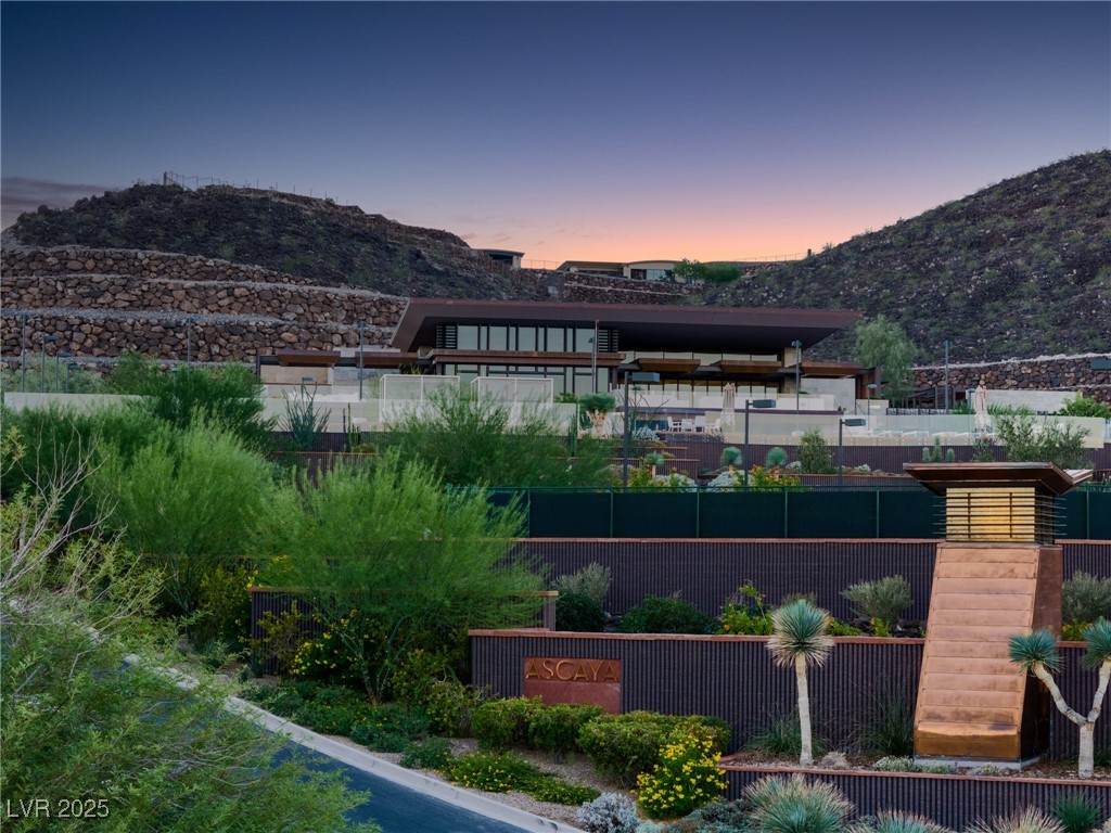 25 Sanctuary Peak Court, Henderson, Nevada image 1