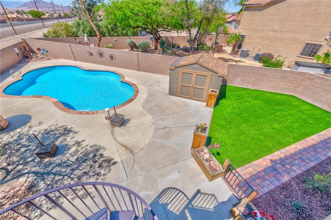201 Palmarosa Street, Henderson, Nevada image 11