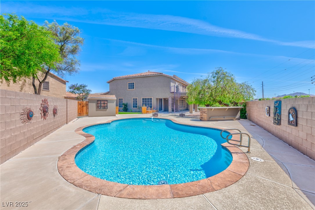 201 Palmarosa Street, Henderson, Nevada image 3