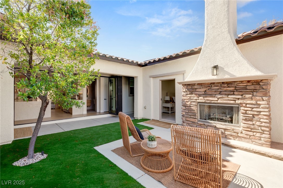 Las Vegas, Nevada 89141, United States, 4 Bedrooms Bedrooms, ,4 BathroomsBathrooms,Residential,Active,240284