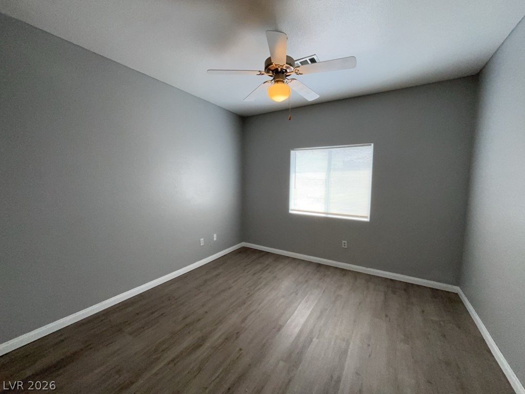 4915 E Russell Road 115