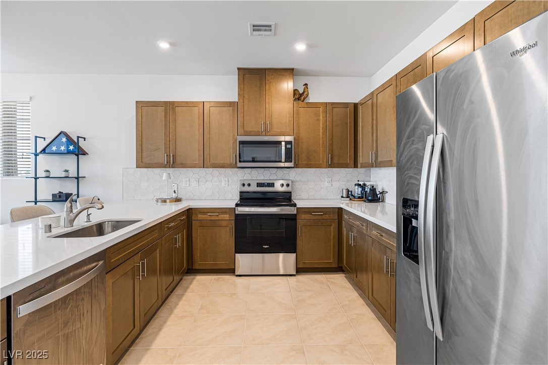 Henderson, Nevada 89015, United States, 3 Bedrooms Bedrooms, ,2 BathroomsBathrooms,Residential,Active,178761