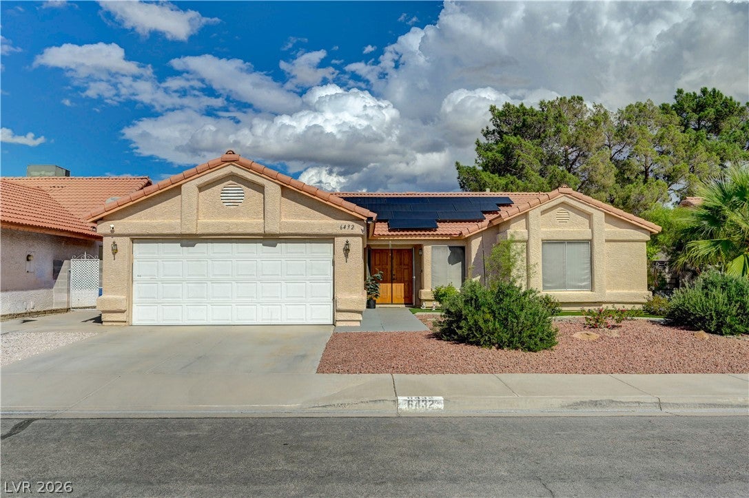 6432 Chippindale Lane