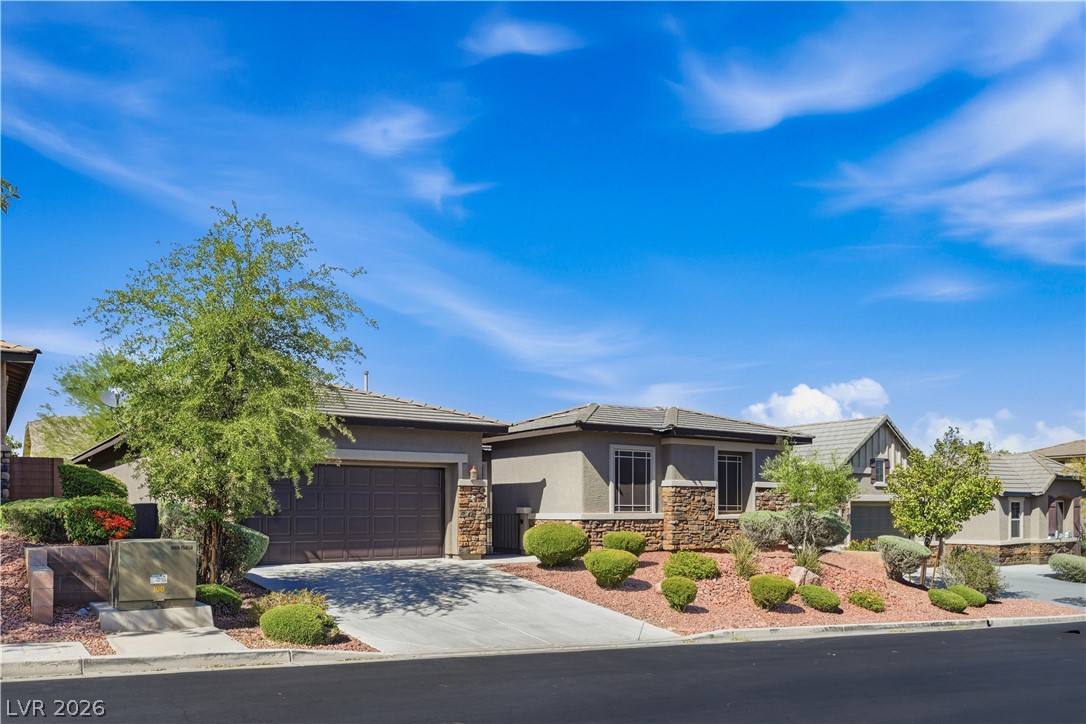 10310 Oak Terrace Avenue