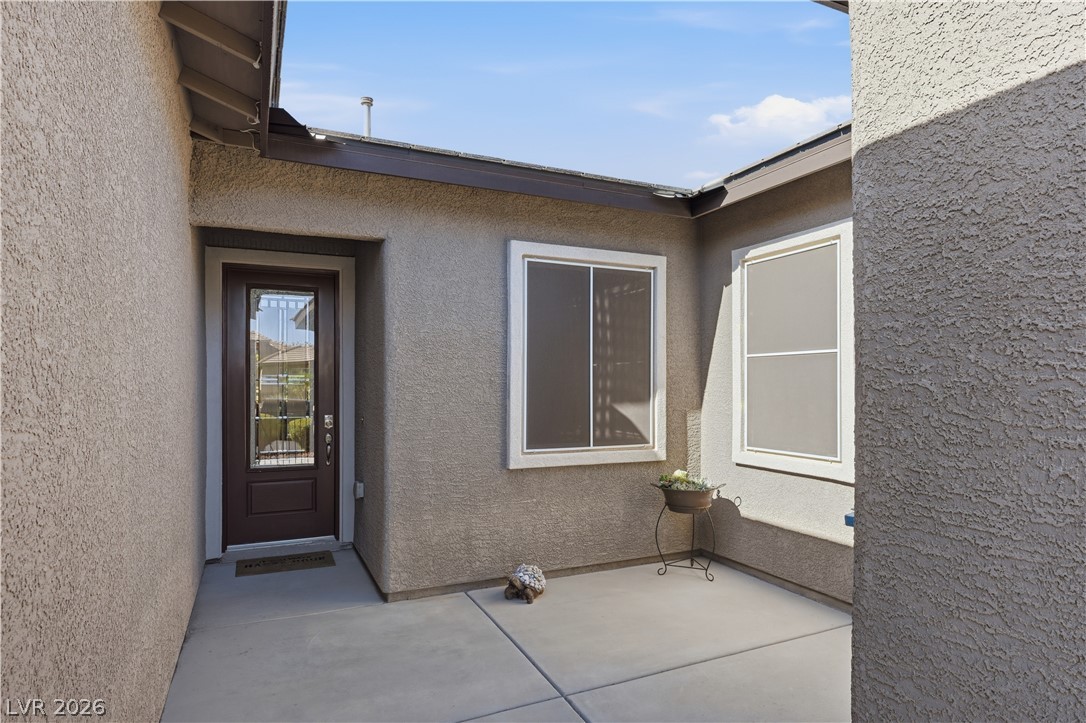 10310 Oak Terrace Avenue