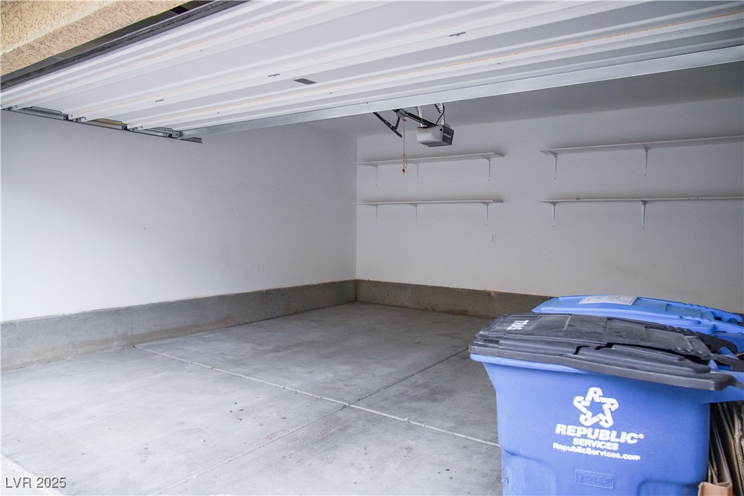 2761 Frosted Teal Avenue, North Las Vegas, Nevada image 32