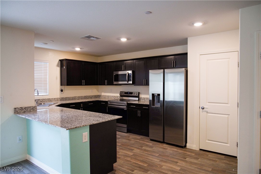 2761 Frosted Teal Avenue, North Las Vegas, Nevada image 6