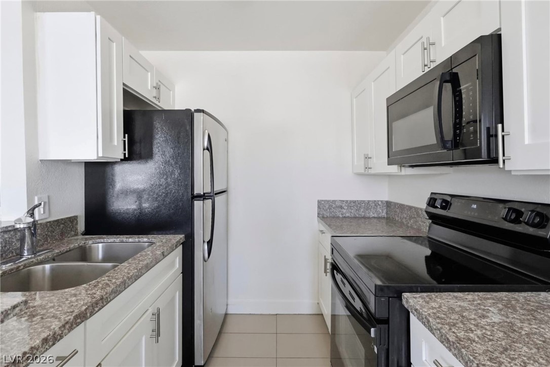 180 W New York Avenue 4