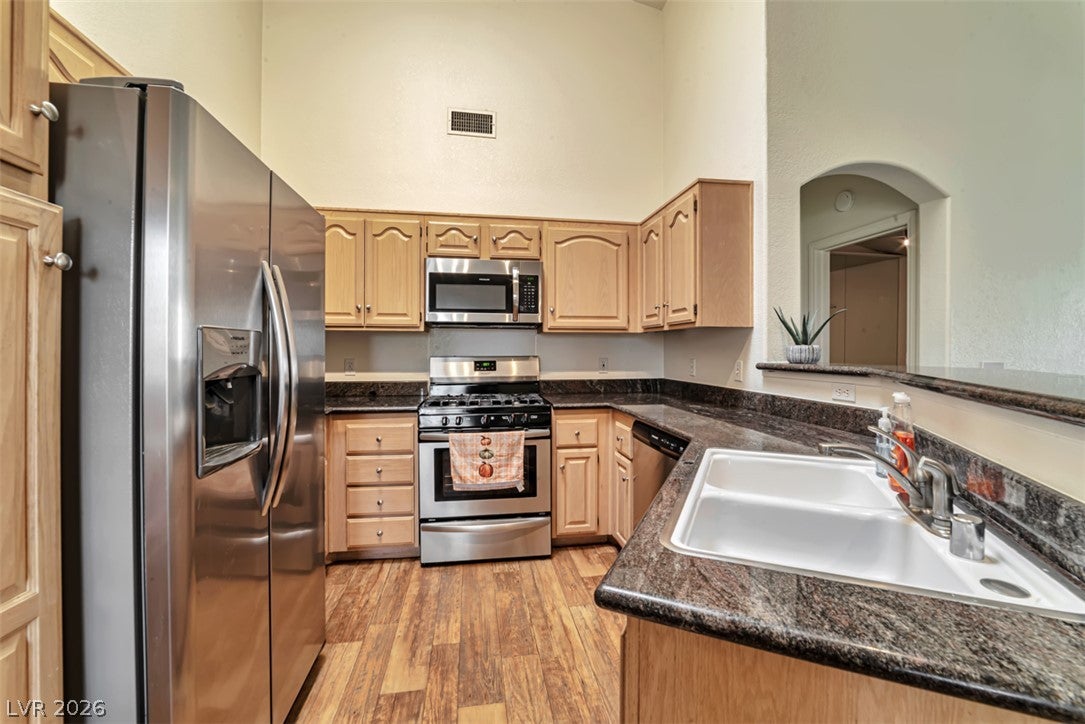 3320 S Fort Apache Road 216