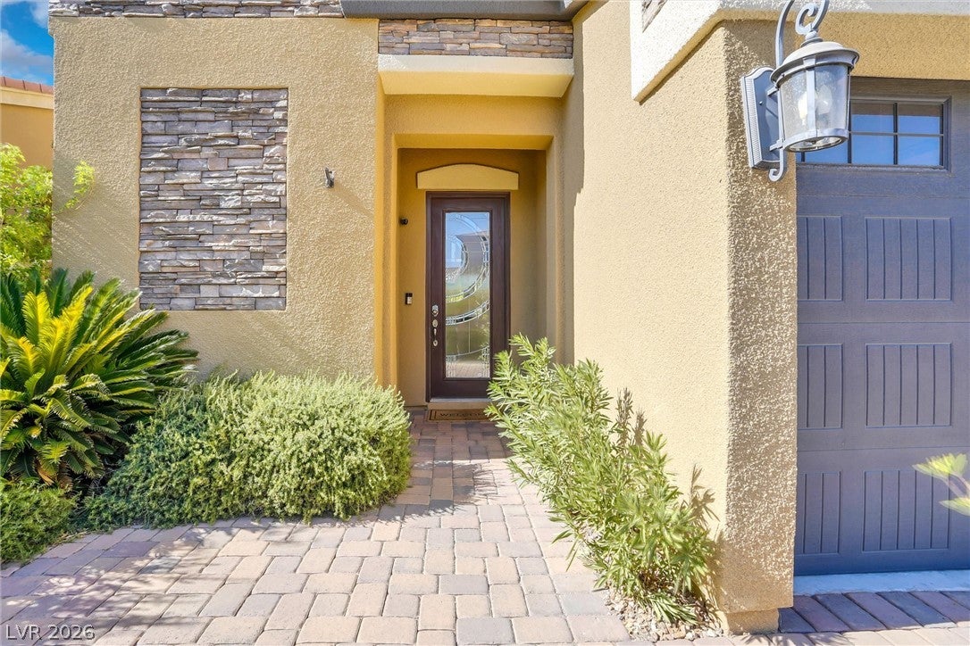 72 Newton Ridge Way